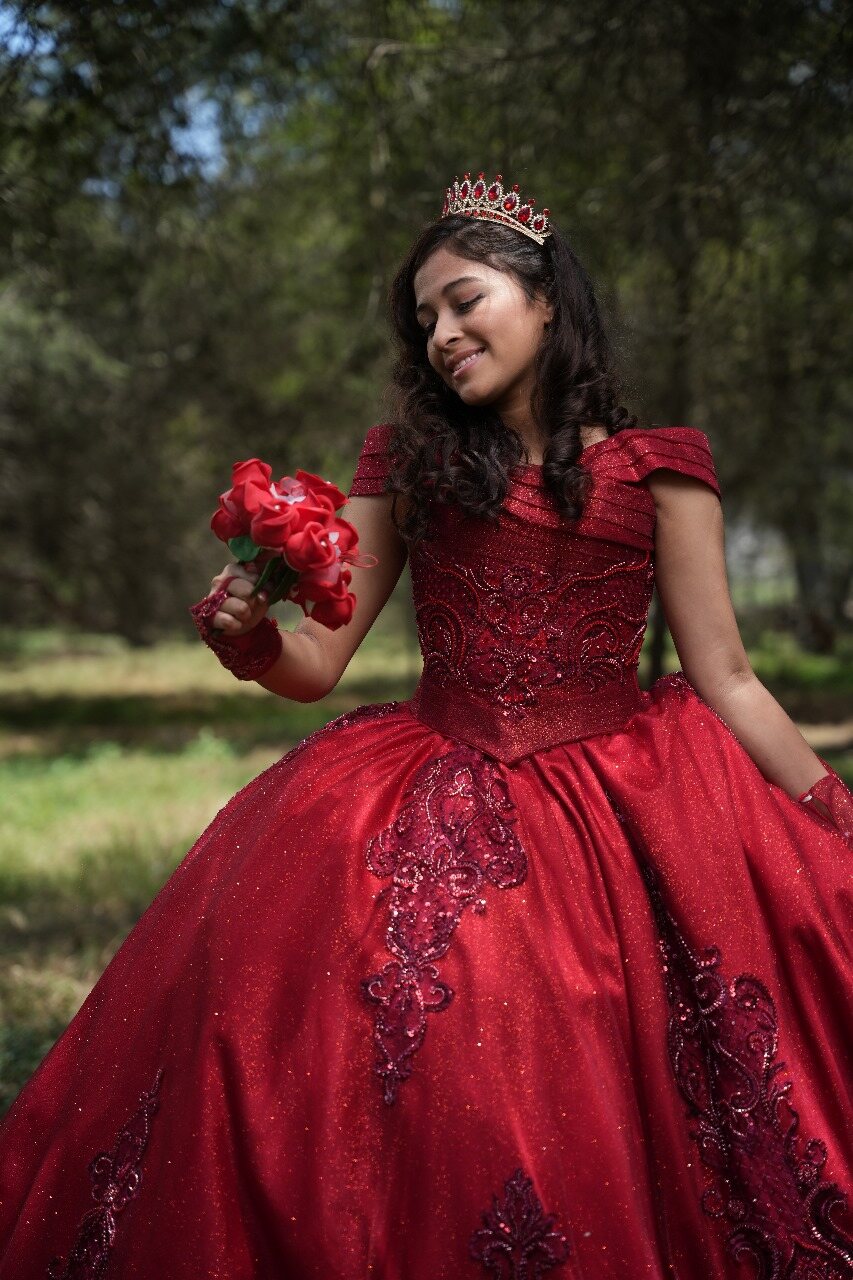 vestido-de-15-anos-color-rojo2_Easy-Resize.com